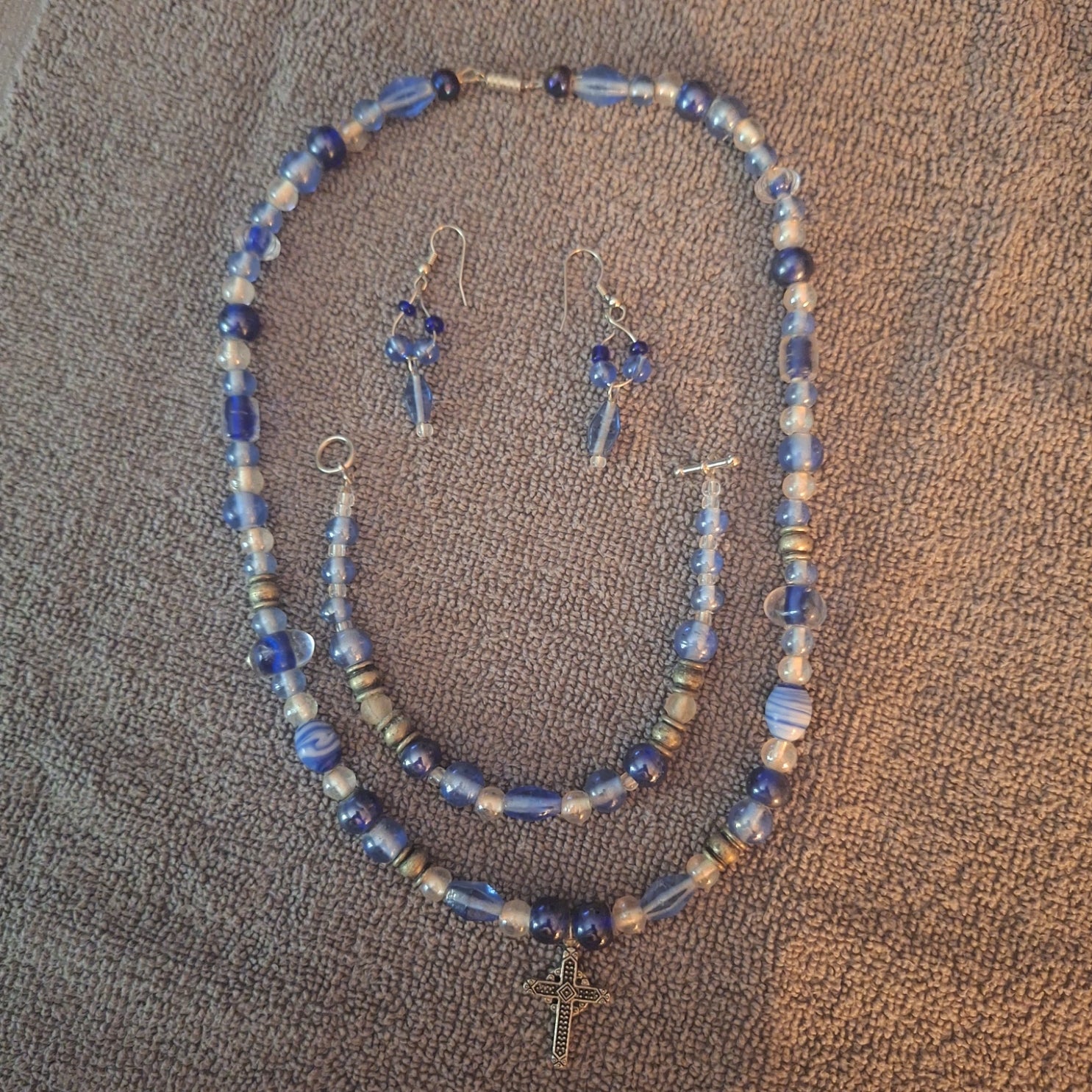Blue & White Necklace Set